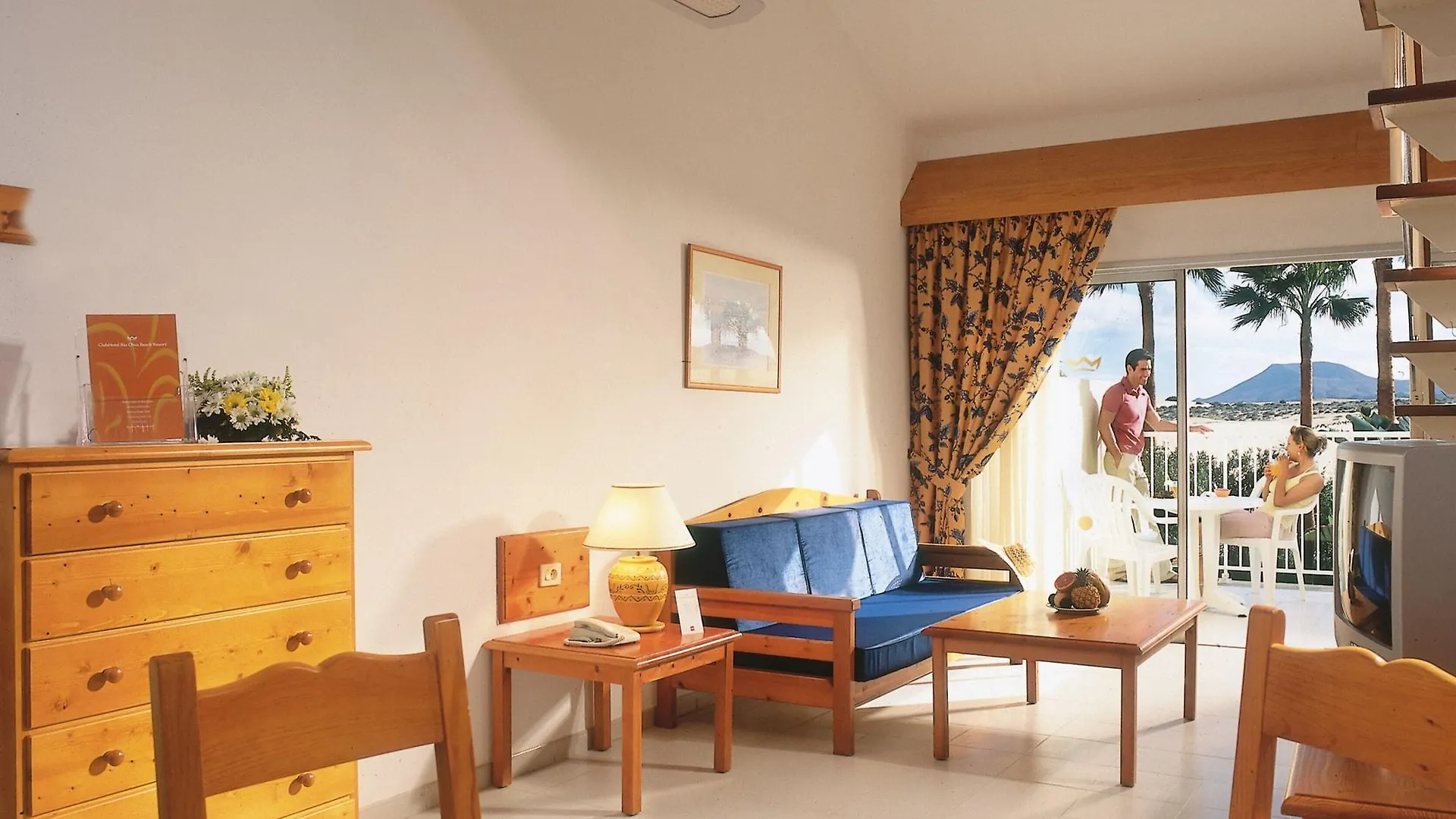 Hotel Riu Oliva Beach Resort contacts
