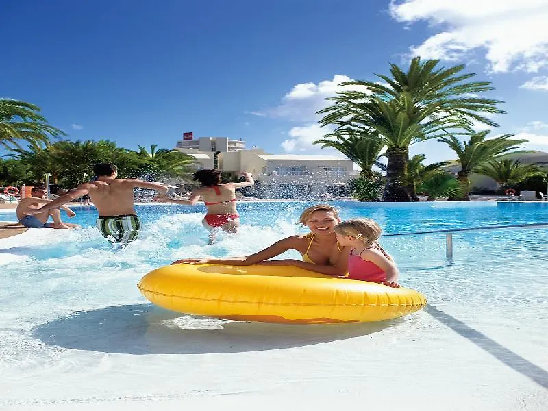 Hotel Riu Oliva Beach Resort Corralejo 3*,